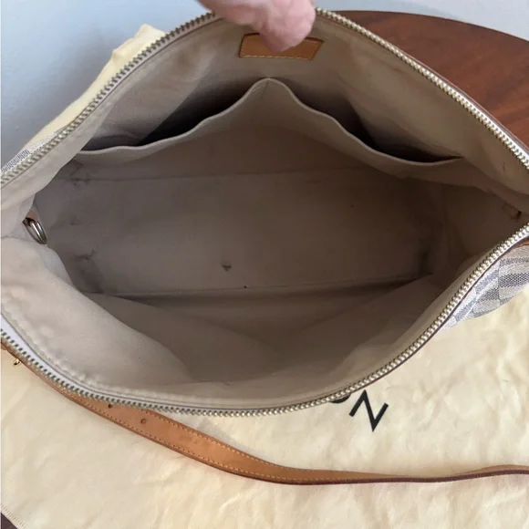 Louis Vuitton Siracusa Damier Azur Crossbody Bag - Brown, Blue and Cream - Picture 4 of 8